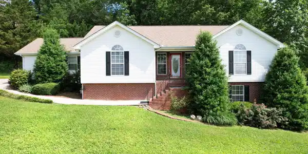 1454 NW Benjamin Circle