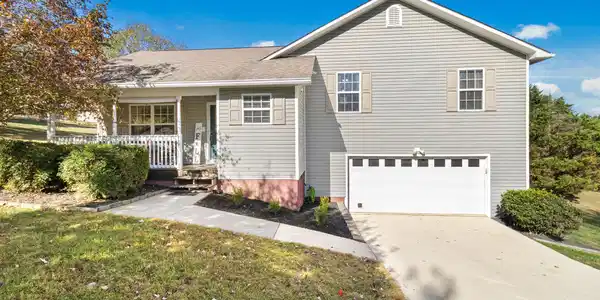 172 SE Fern Drive