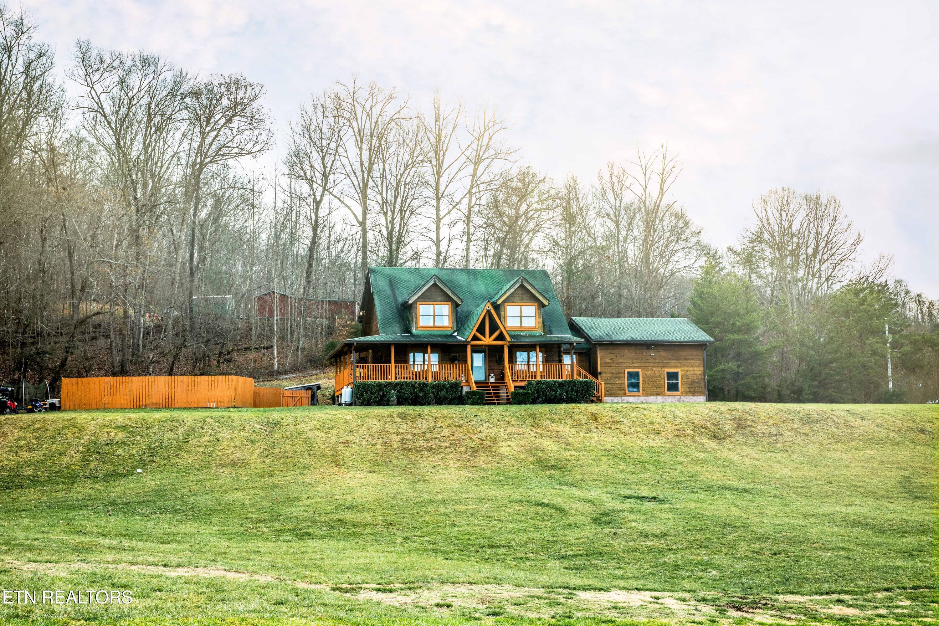 Image 2: Exterior_Wide