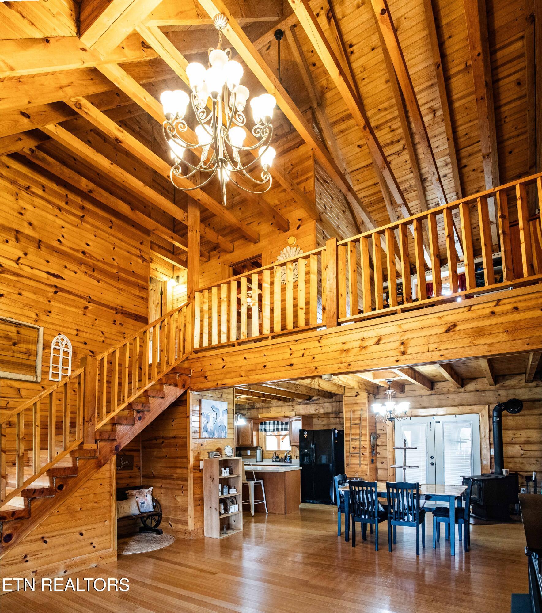 Image 3: LivingRoom