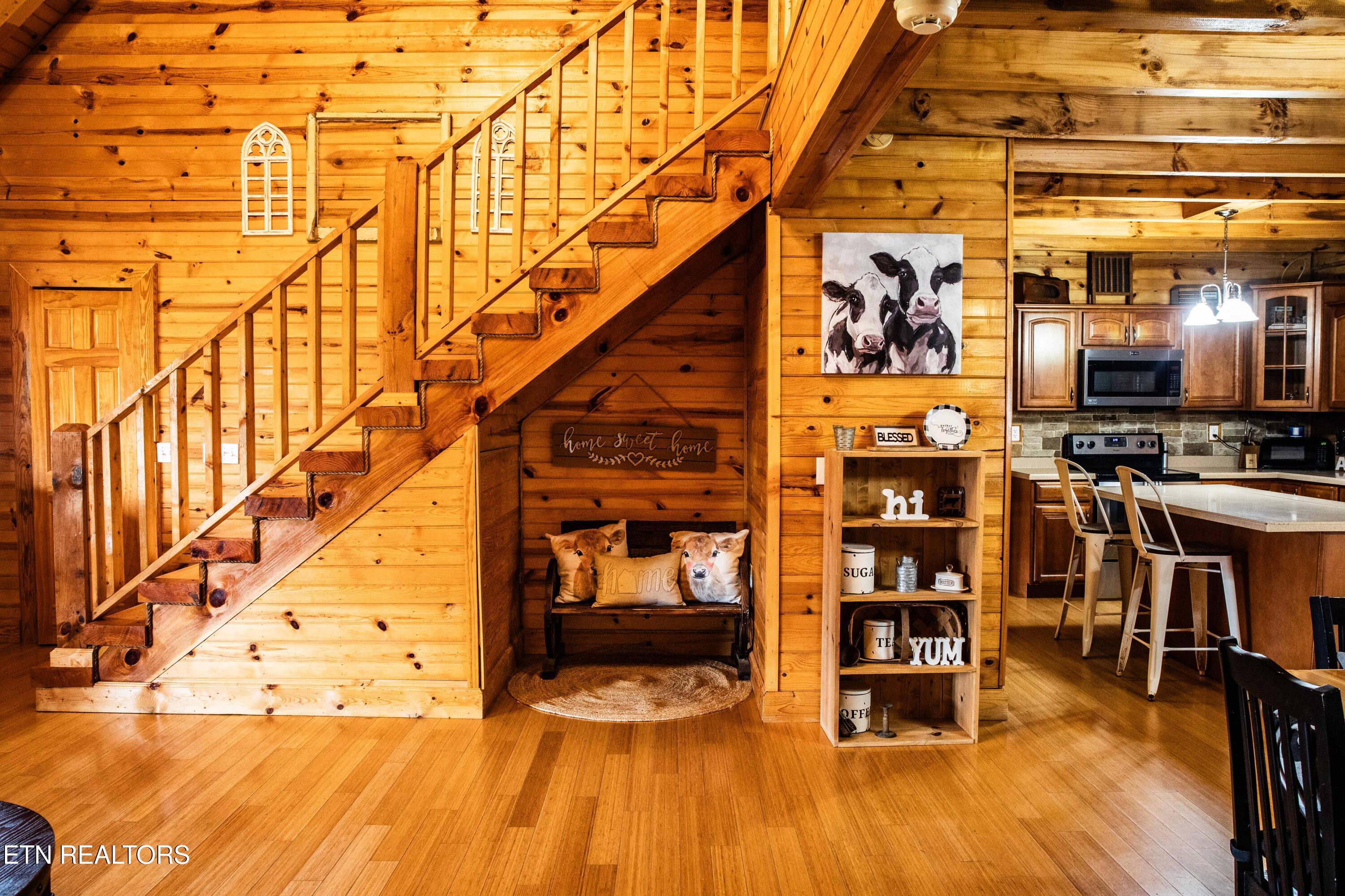 Image 4: Downstairs