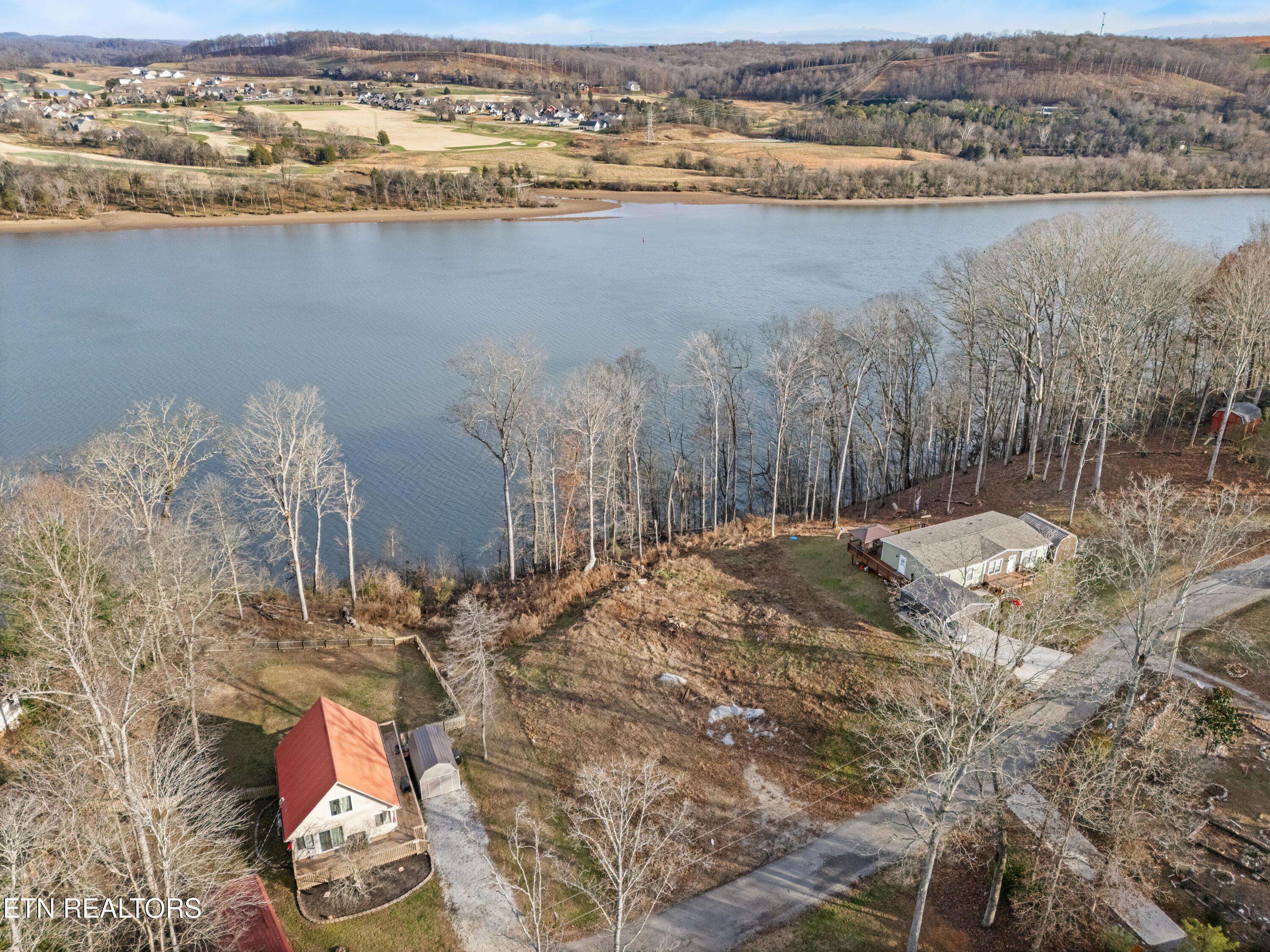 Image 2: DJI_20251212042714_0270_D