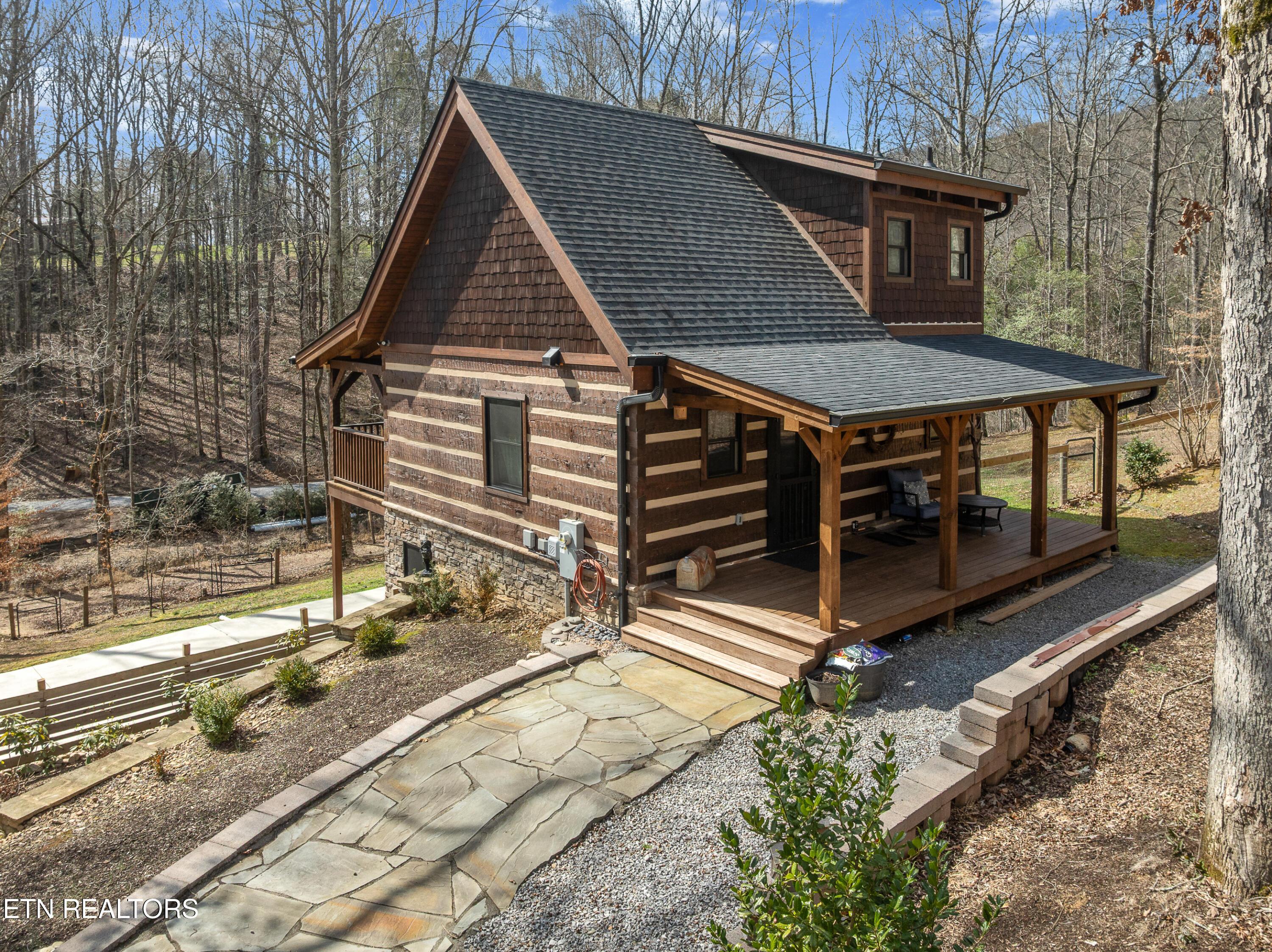 Image 3: 151 Flynn Rd, Walland TN