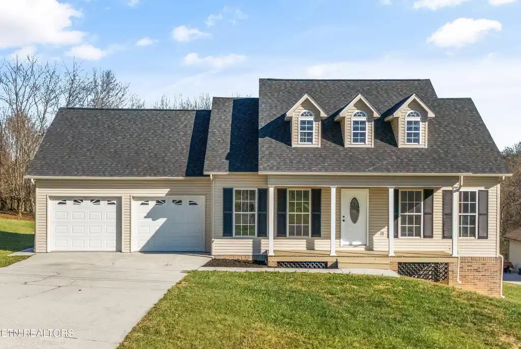 Image 1: 252 Perkins Ln 40