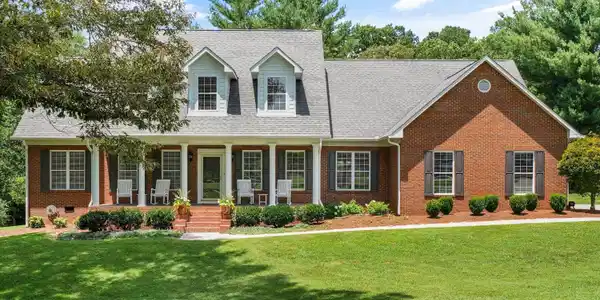 2039 Chasewood Lane