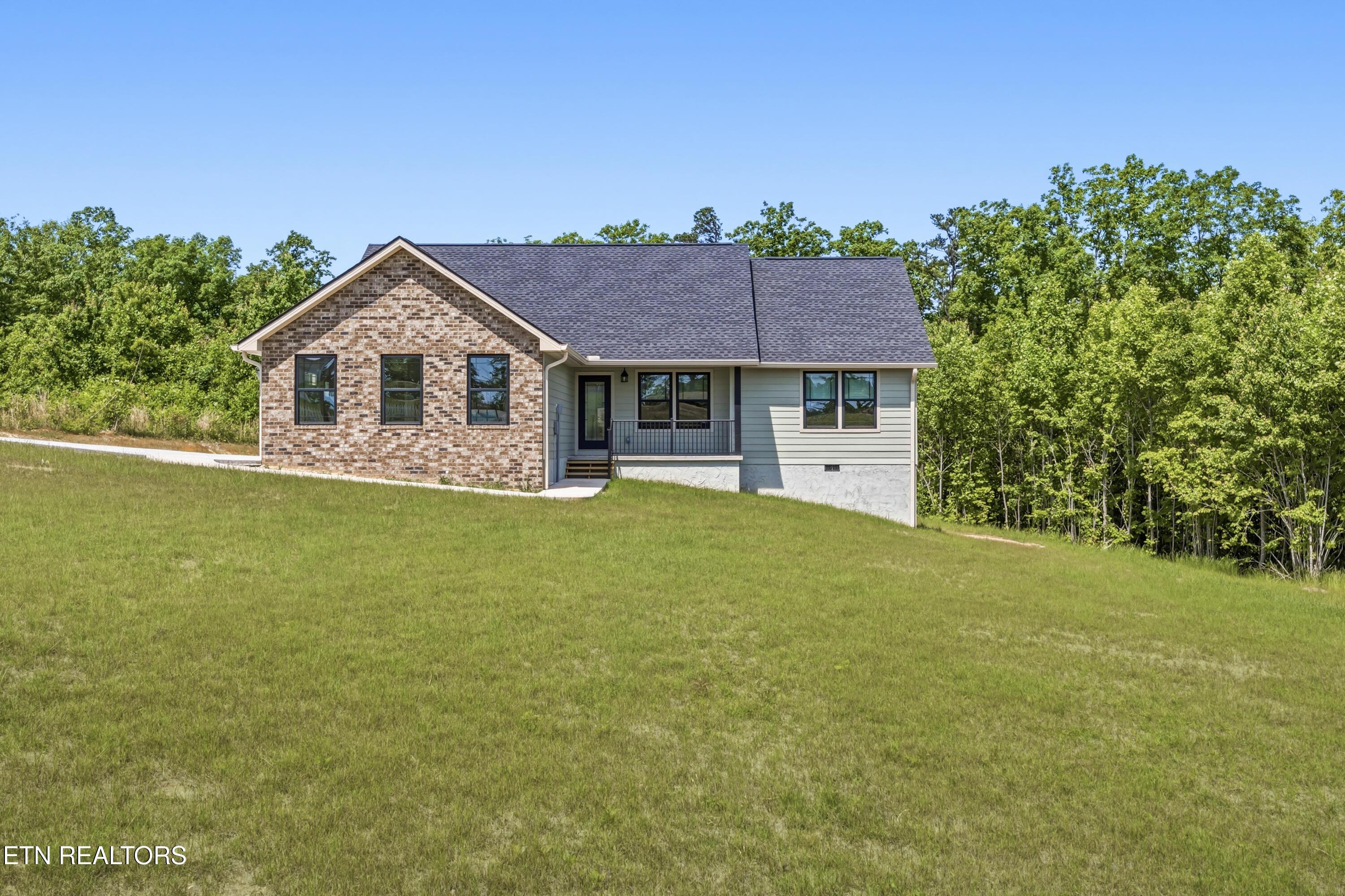 Image 3: Front of House