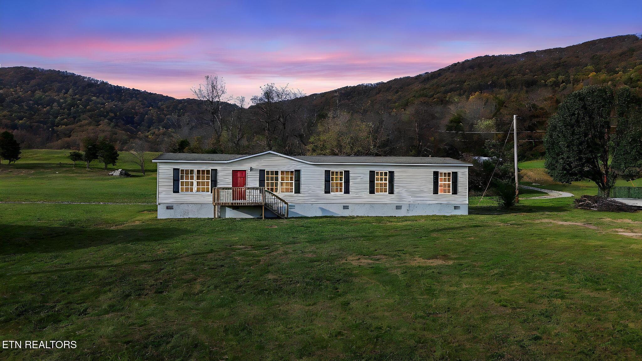 Image 2: 5-web-or-mls-DJI_20241104154729_0420_D_O