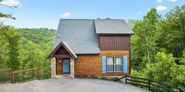 Image 2: 1-817 pine top ln - 001