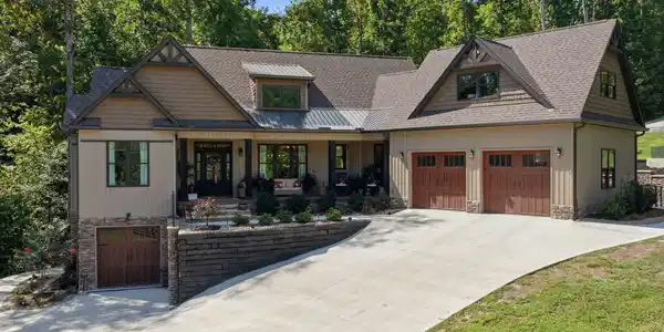 504 Pumpkin Hollow Rd