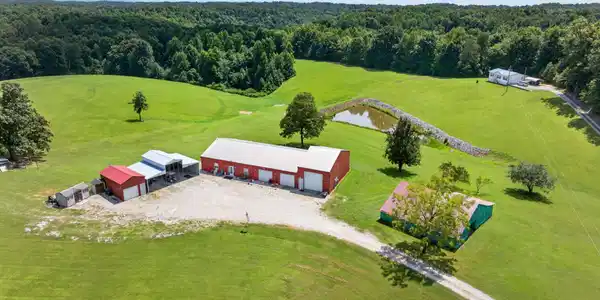 Image 2: 63-web-or-mls-470-wade-rd