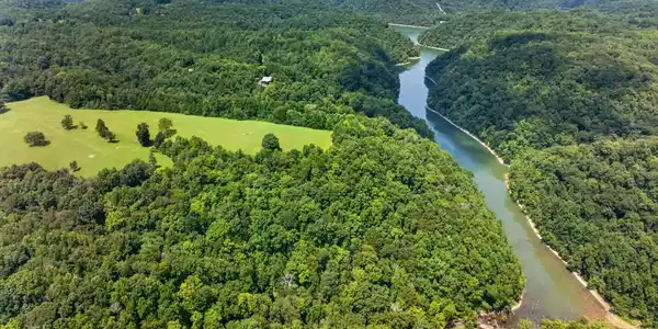 Image 3: 70-web-or-mls-470-wade-rd