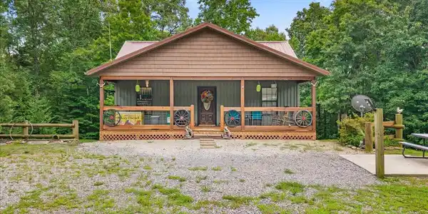 Image 2: 31-2688 Rafter Rd-31