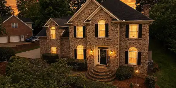 Image 2: 2-web-or-mls-virtual twilight