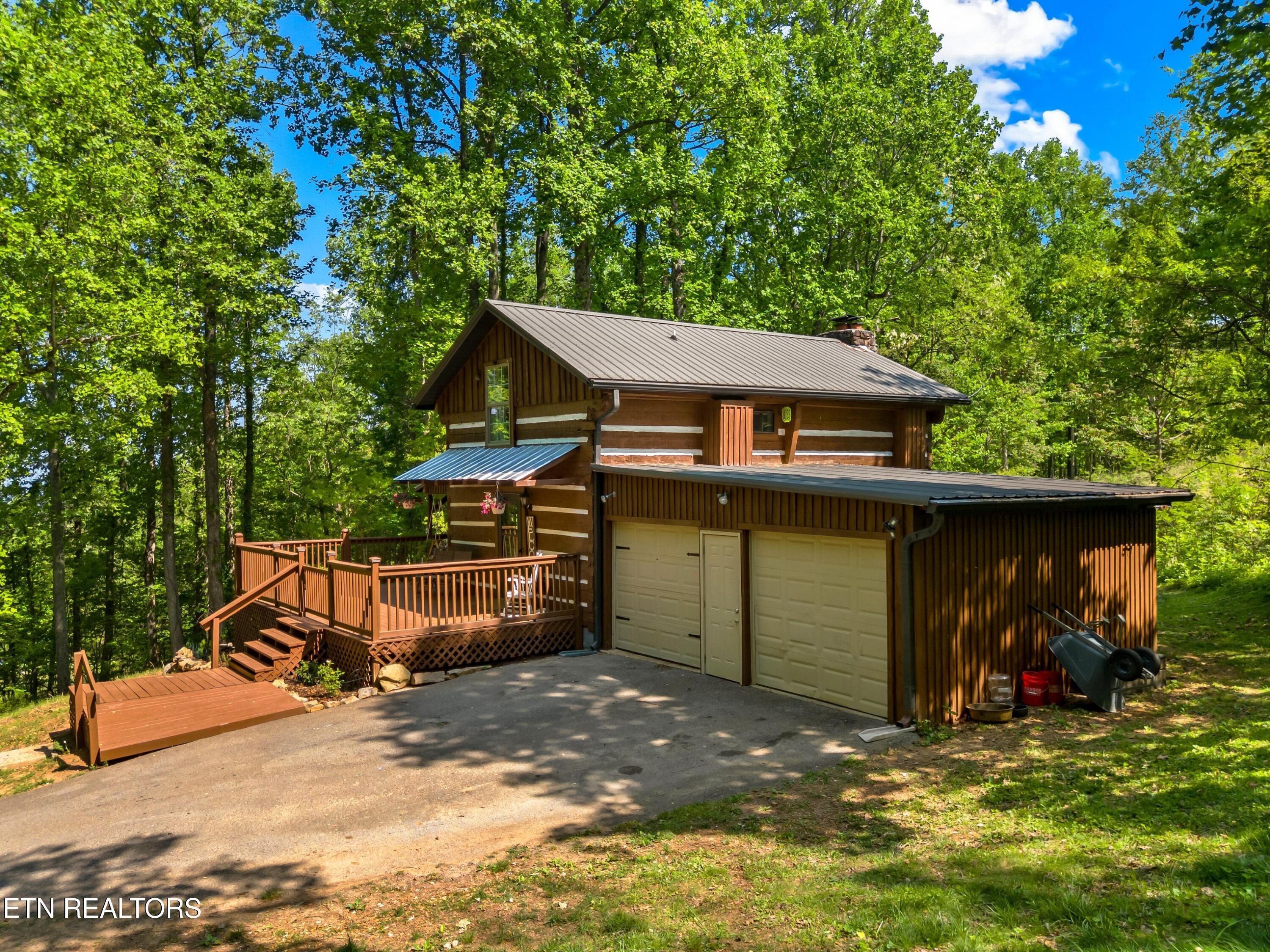 Image 4: 004-874LaymanDrive-Dandridge-TN-37725-SM