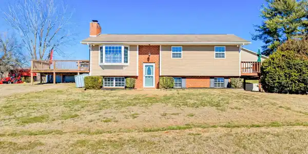 2022 Bessie Slaton Rd