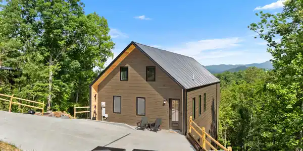 Image 2: DJI_0240