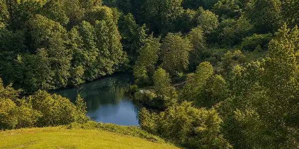 Image 3: lake1