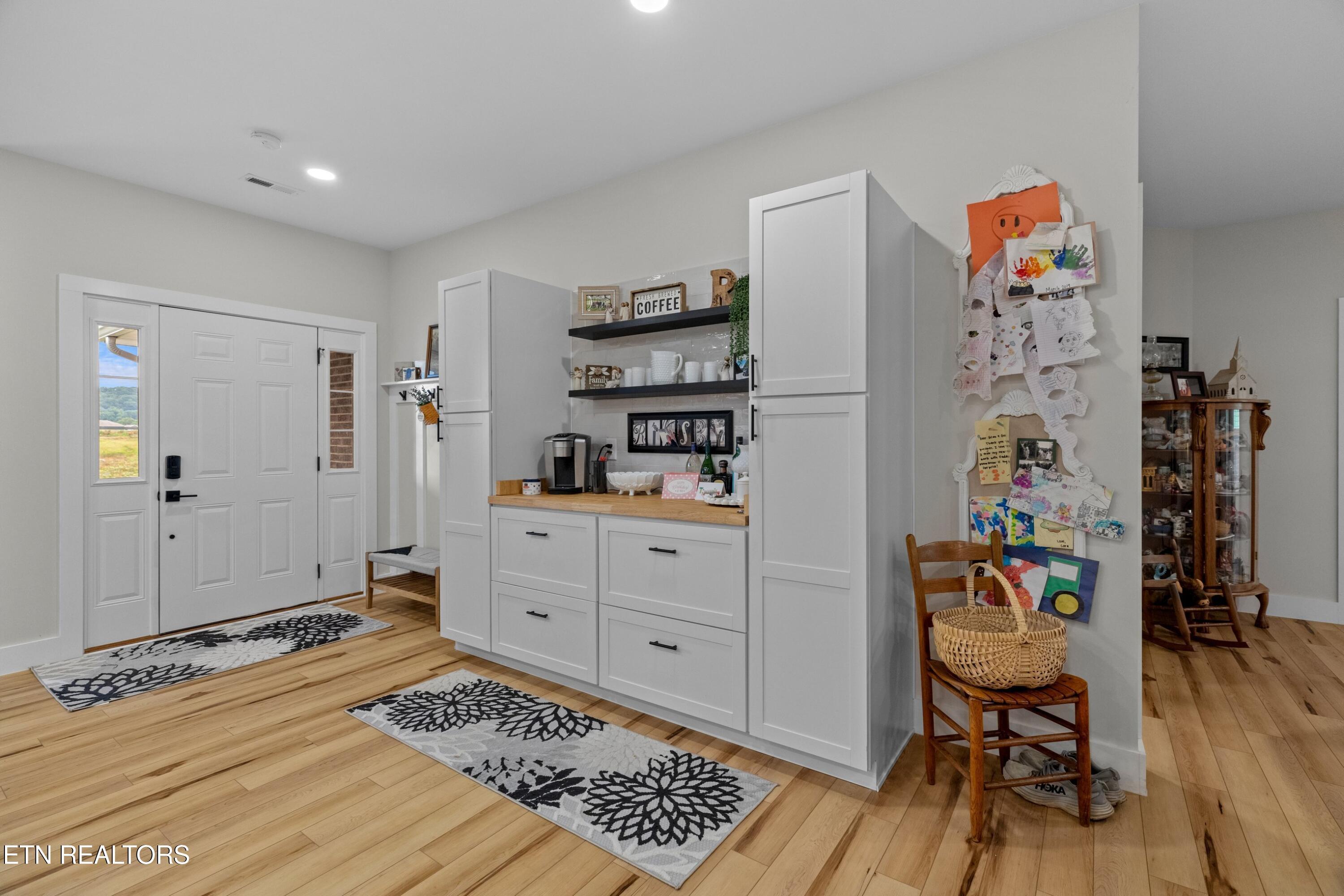 Image 3: 011-1032PatriotLandingDrive-Dandridge-TN