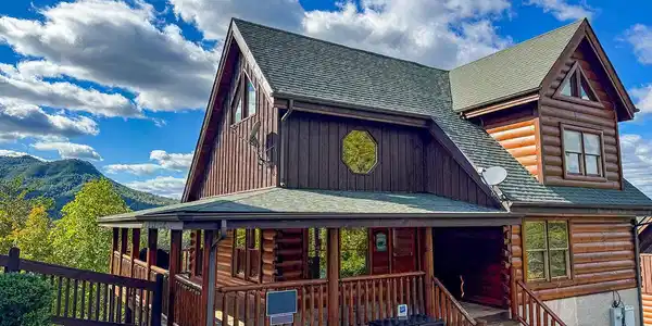 1352 Timberwolf Way