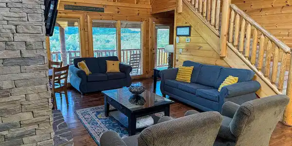 Image 4: rental-cabin-04