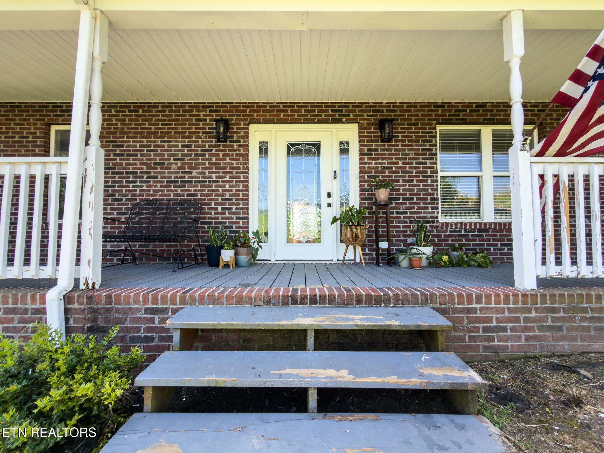 Image 3: Front Porch
