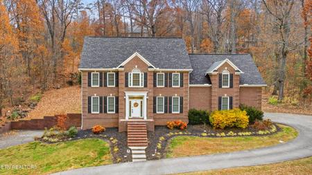 5309 Oak Glade Lane