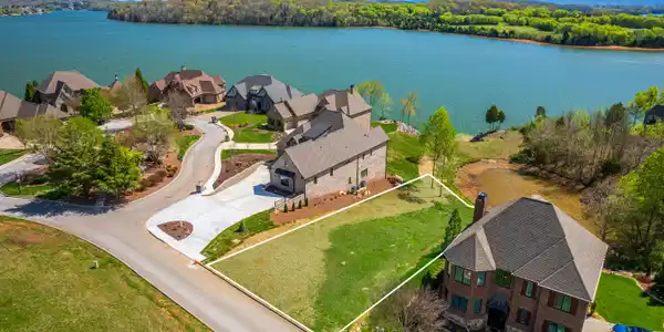 Image 3: DJI_0063-HDR