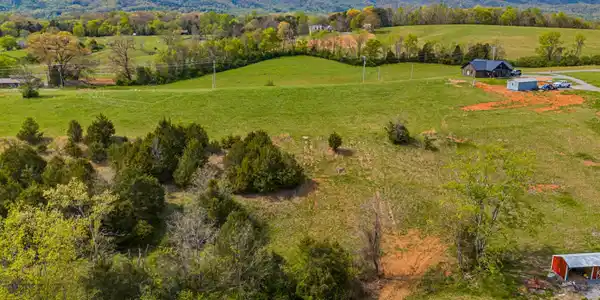Image 4: 032-BogardRoad-Cosby-TN-SMALL