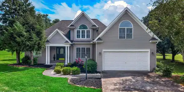 232 Battlefield Drive