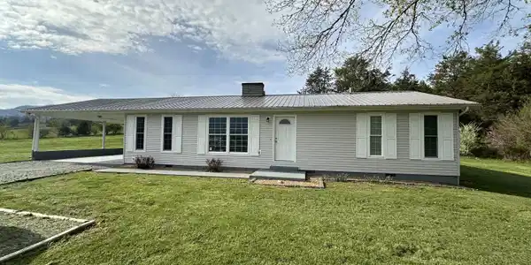 368 Claiborne Ave