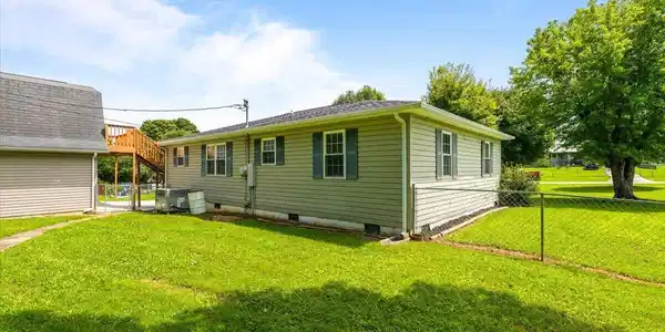 Image 4: 42-227 Higdon Ln