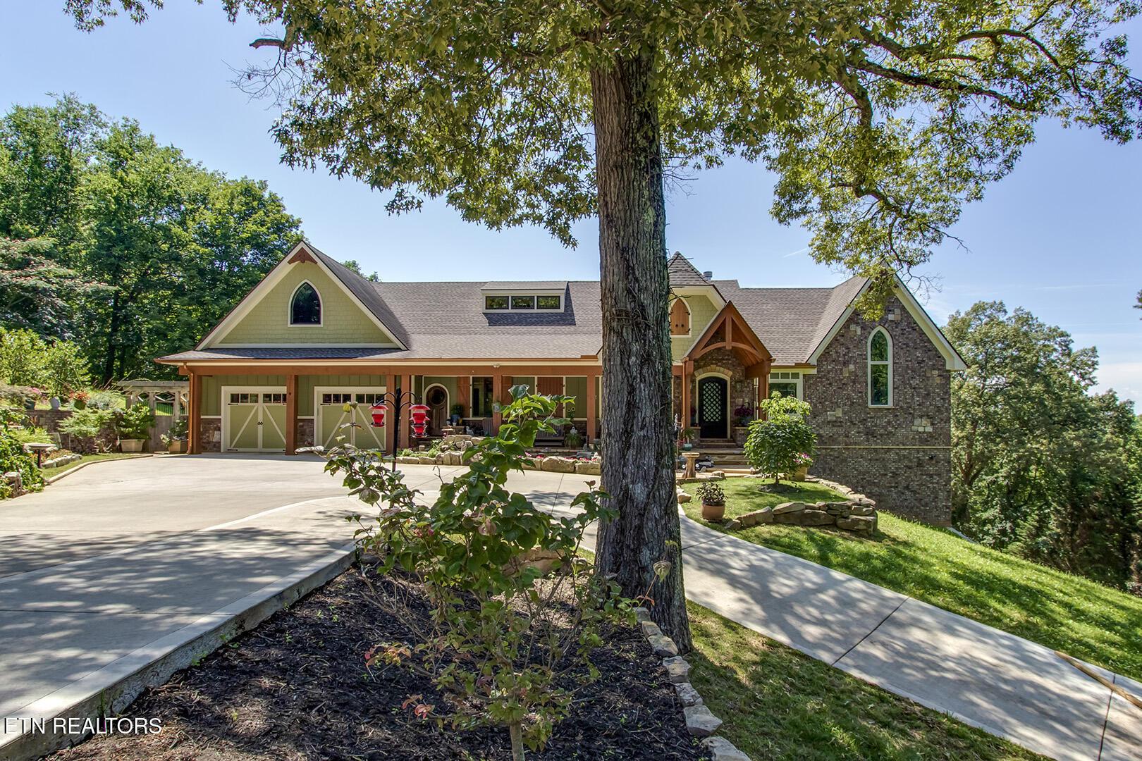 Image 2: Front of home