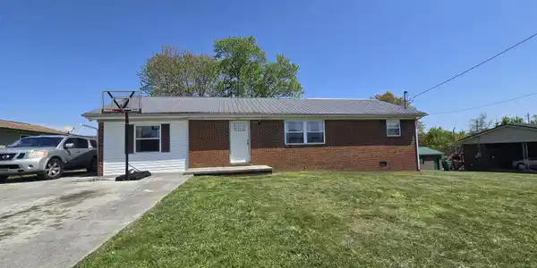 602 Hilltop Drive