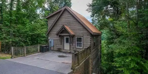 565 Galloway Lane