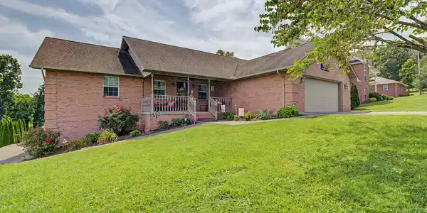 110 Gallahad Court