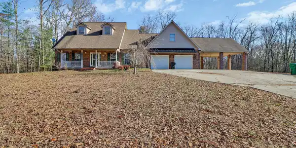 233 Redmon Rd