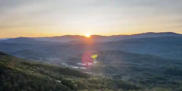 Image 4: 4