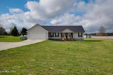 935 Oakland Rd