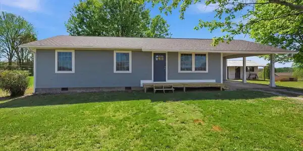 213 Lou Goddard Lane