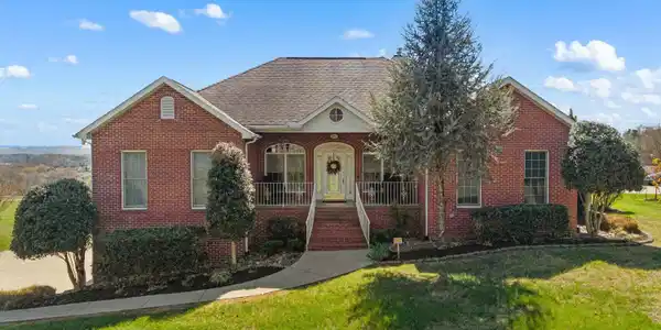 741 Cherokee Drive