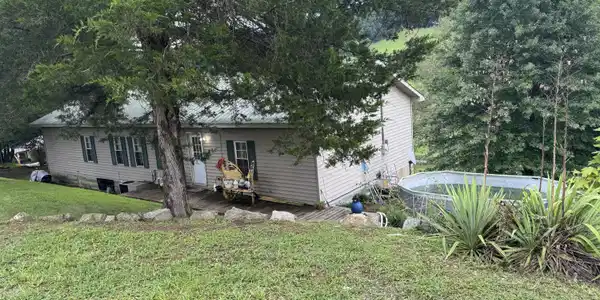 6631 Highway 63