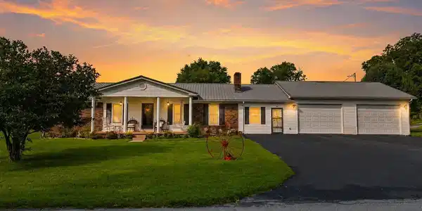 177 Thomas Rd