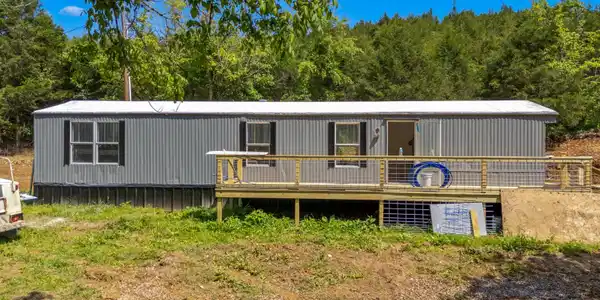 131 Kyle Valley Rd