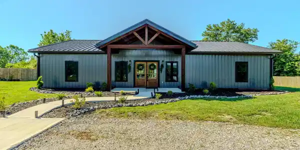 110 Eldon Justice Rd