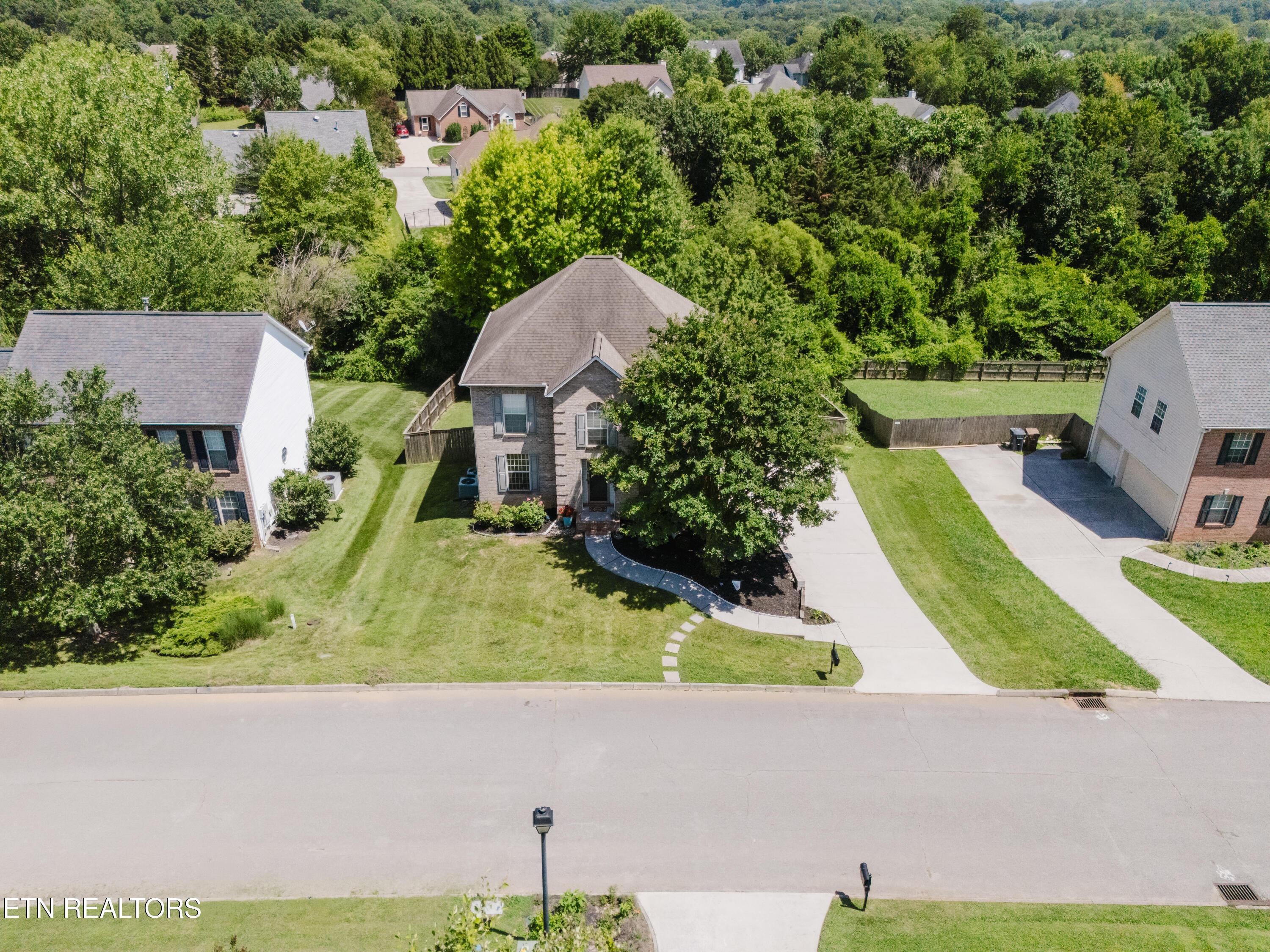 Image 3: 5626 Eagle Crest Ln-0001
