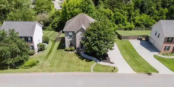 Image 3: 5626 Eagle Crest Ln-0001