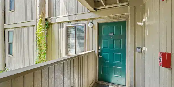 Image 4: 3710-weber-road-unit-e104-3