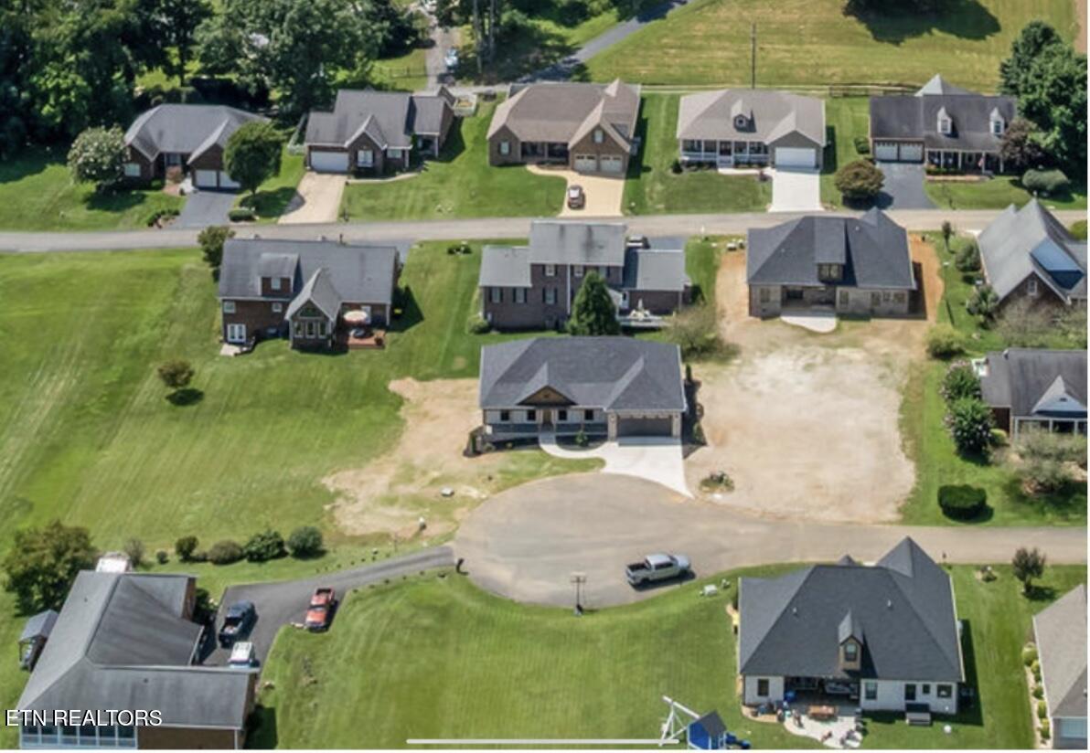 Image 2: 2) 62100-68ae1027a91f5