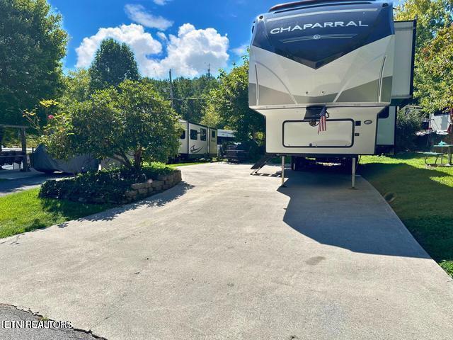 Image 2: Front of RV
