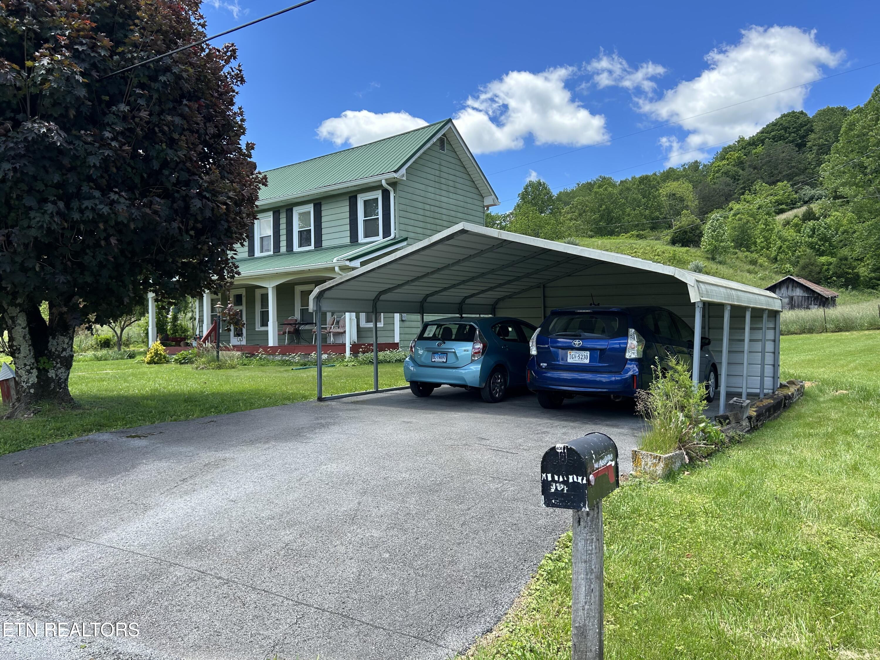 Image 4: AECE648D-D886-4657-B8EC-5A015047ADC4